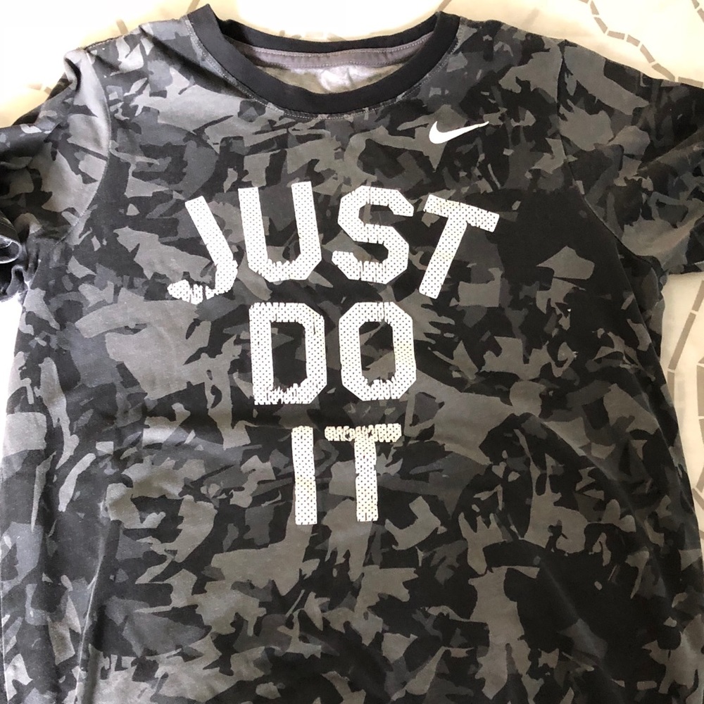Nike Tee